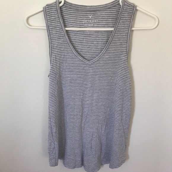 American Eagle Outfitters Tops - American Eagle Soft and Sexy Tank